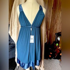 Lovely TUFI DUEK Storm Blue party dress. Size Small. New with tags,
